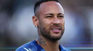 Após se recuperar da Covid, Neymar recebe famosos em leilão beneficente