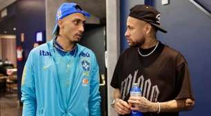 Neymar visita vestiário da Seleção Brasileira e avisa: 'Estou nos planos'