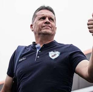 Paysandu oficializa a contratação do técnico Claudinei Oliveira